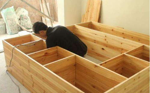 香妃APP下载比木工貴多少，木工和香妃APP下载對比